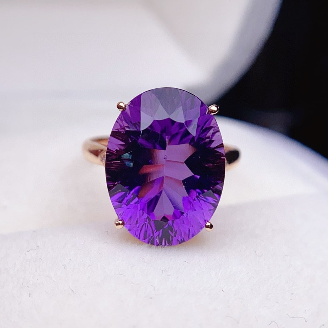 14k Gold 8.87 Ctw Natural Amethyst & Diamond Ring: Ref:230985124 // gold content:14k gold // ring size:7. 25us // // main gemstone:amethyst // shape:oval // carat weight:8. 85ct // color:purple // treatment:natural // // adjacent gemstone 2 : diamond