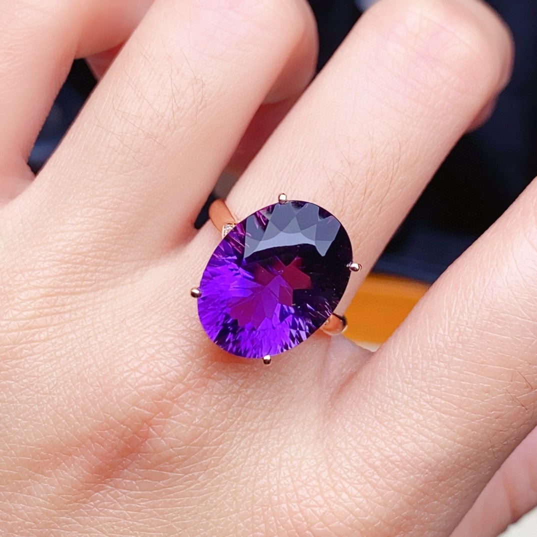 14k Gold 8.87 Ctw Natural Amethyst & Diamond Ring - 5