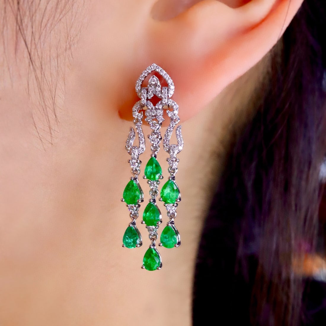 14k Gold 2.67 Ctw Natural Emerald & Diamond Earrings - 3