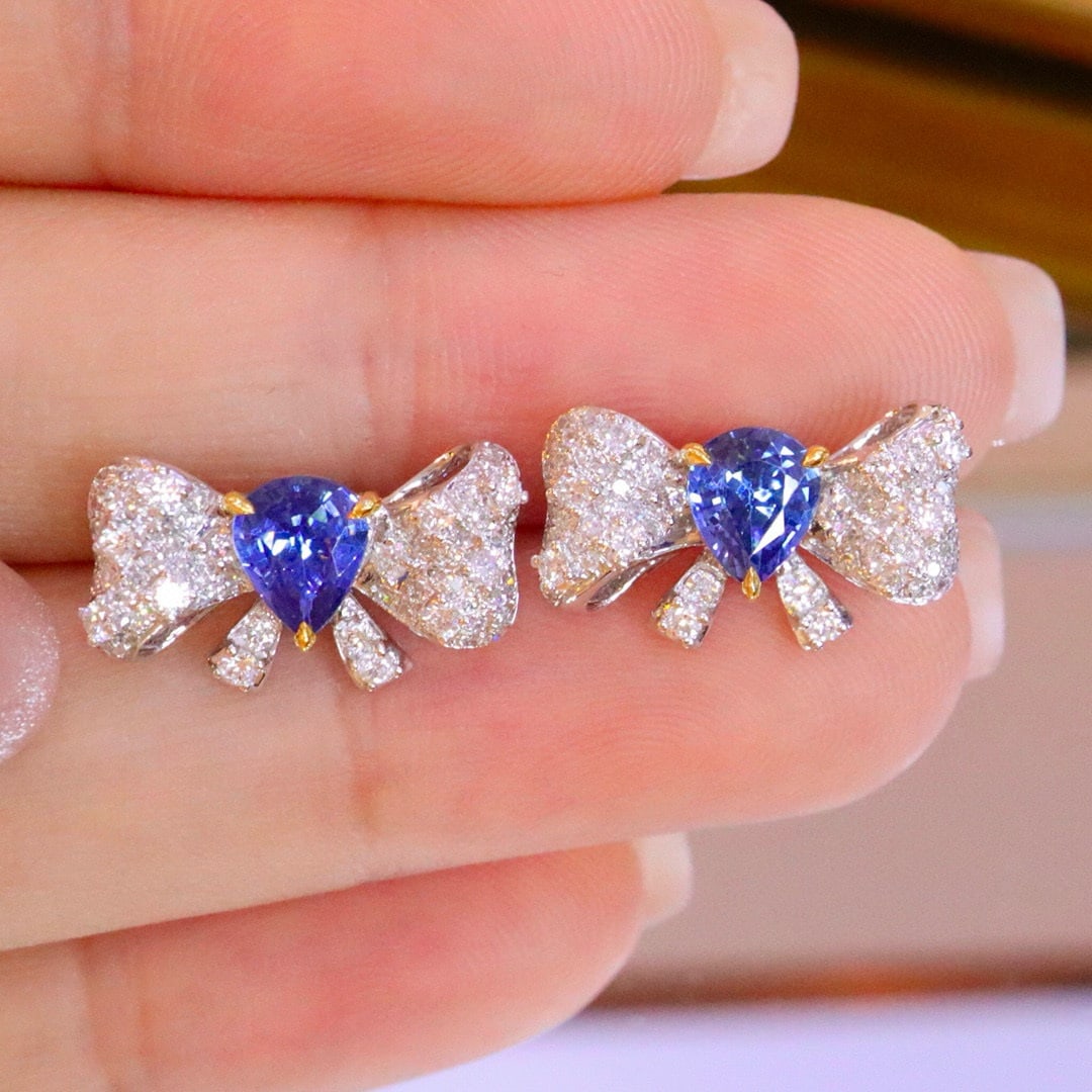 14k Gold 1.88 Ctw Natural Sapphire & Diamond Earrings: Ref:230985134 // gold content:14k gold // main gemstone:sapphire // shape:pear // carat weight:1. 2ct // color:blue // treatment:natural // // adjacent gemstone 2 : diamond // shape:round // carat