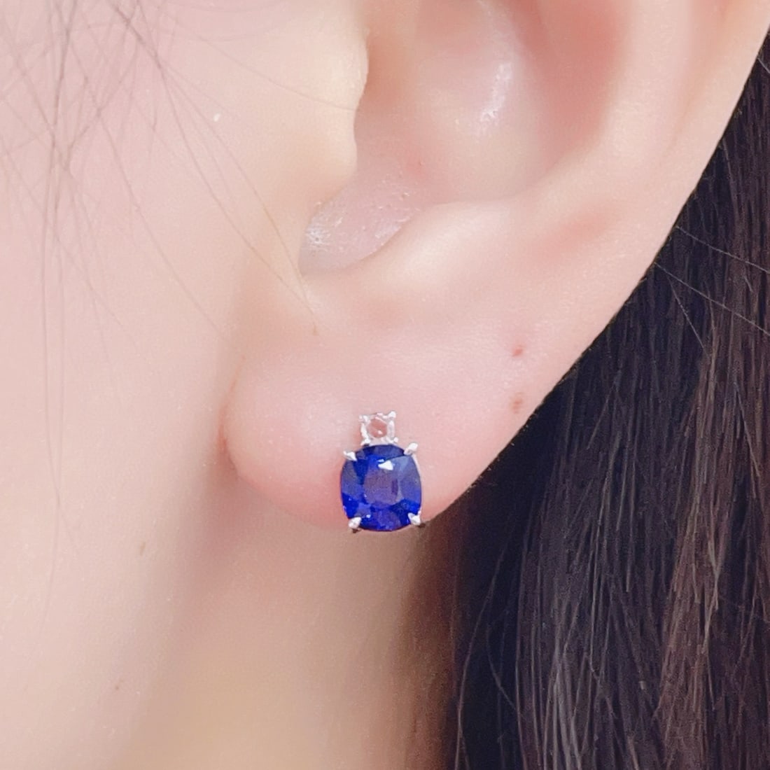 14k Gold 2.25 Ct Natural Sapphire & Sapphire Earrings - 3