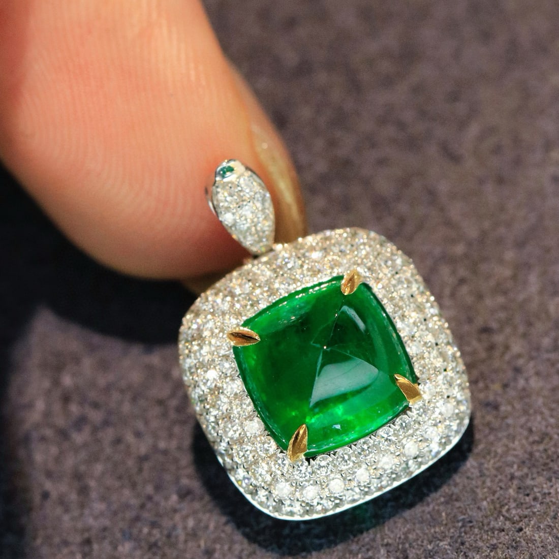 14k Gold 3.52 Ctw Vivid Green Natural Emerald & Diamond Ring/pendant( Without Chain ) - 2