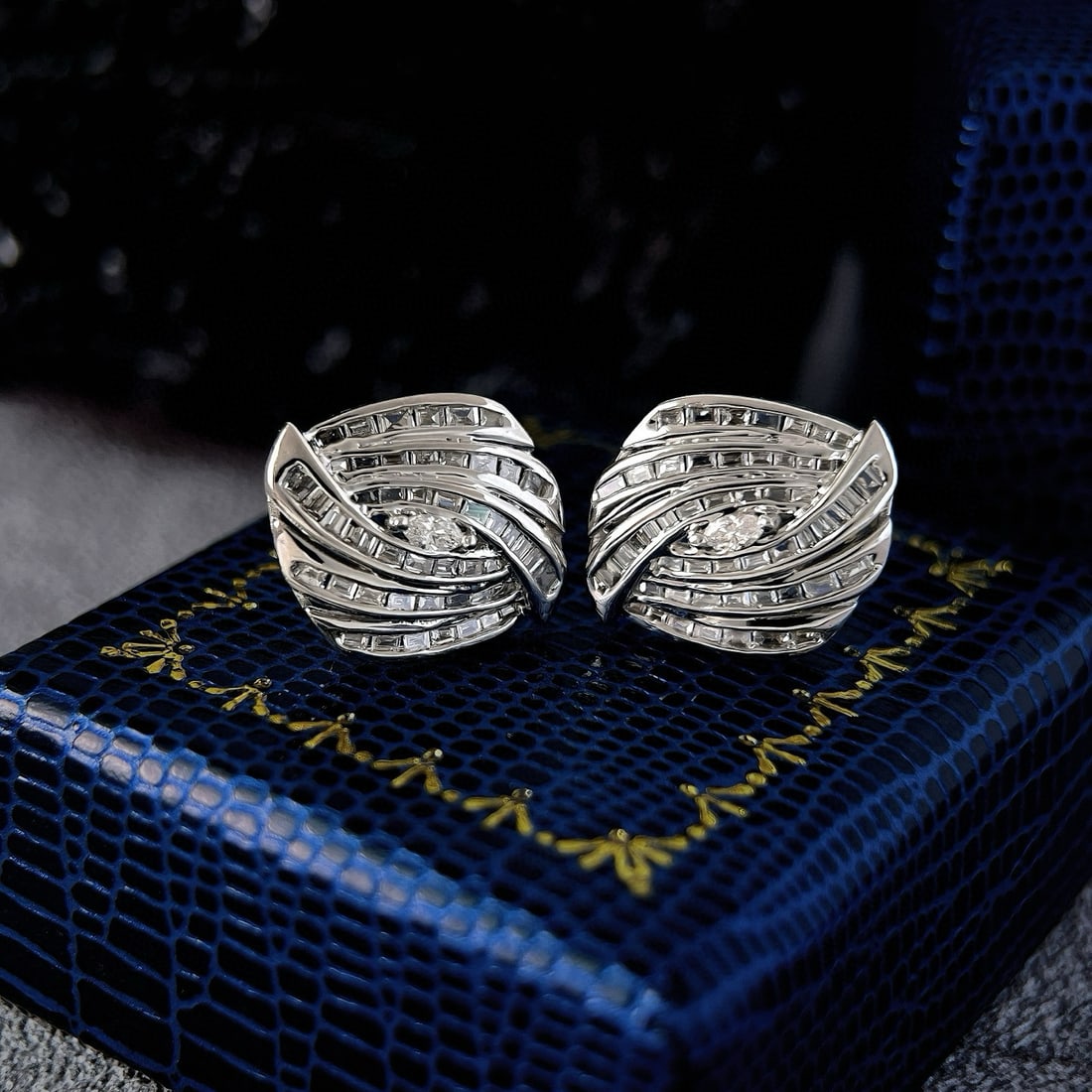 14k Gold 0.9 Ct Natural H Diamond Earrings - 6