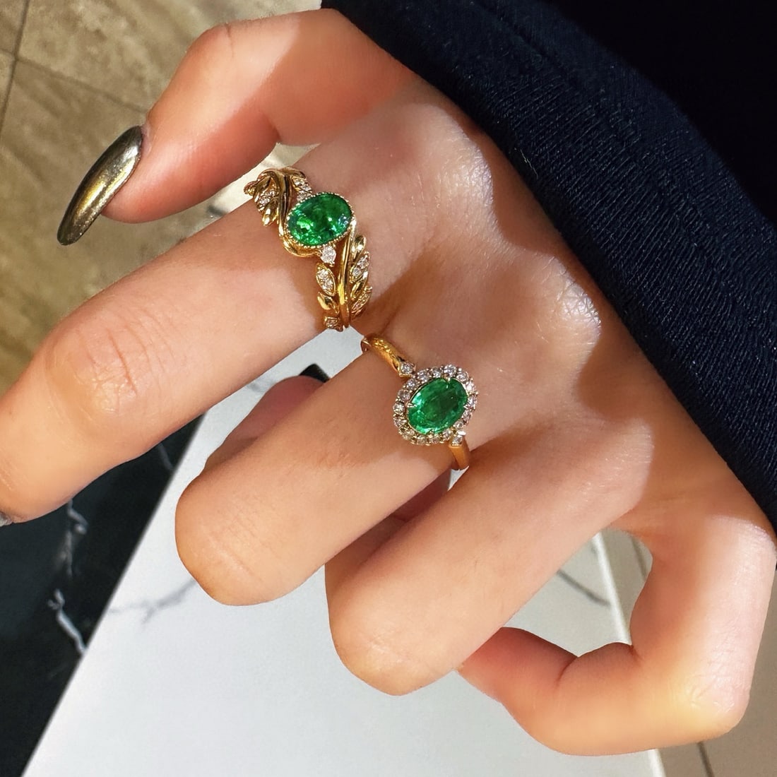 14k Gold 0.85 Ct Natural Emerald & Diamond Ring - 3