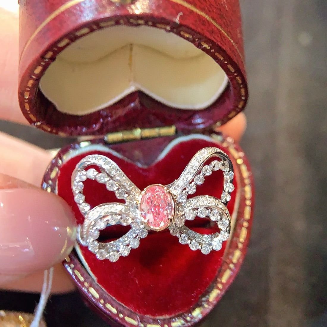 14k Gold 0.86 Ctw Natural Pink Diamond & Diamond Ring - 4