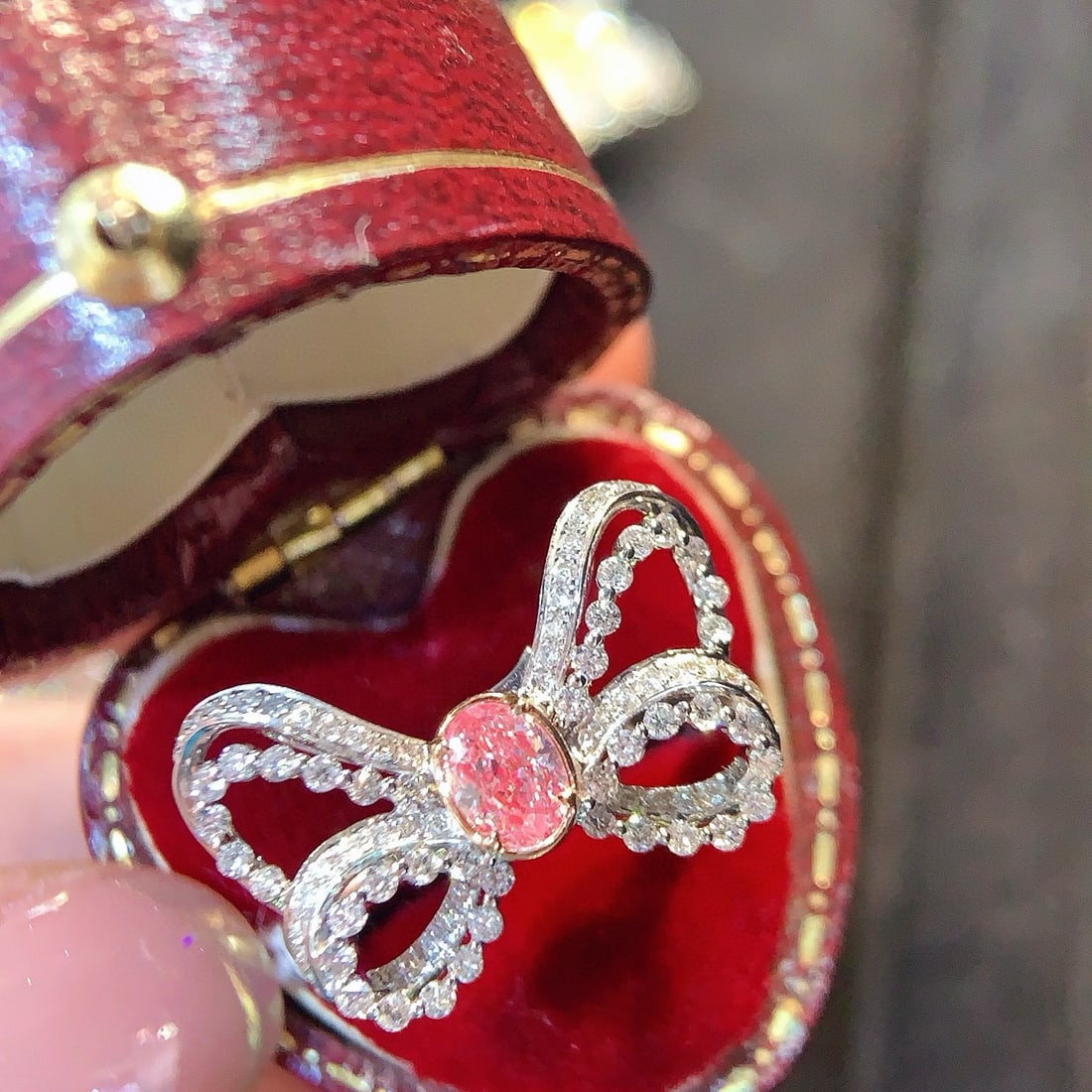 14k Gold 0.86 Ctw Natural Pink Diamond & Diamond Ring - 6