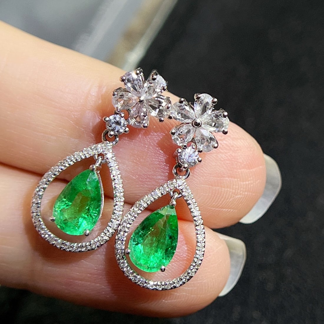 14k Gold 2.41 Ctw Natural Emerald & Diamond & Sapphire Earrings - 5
