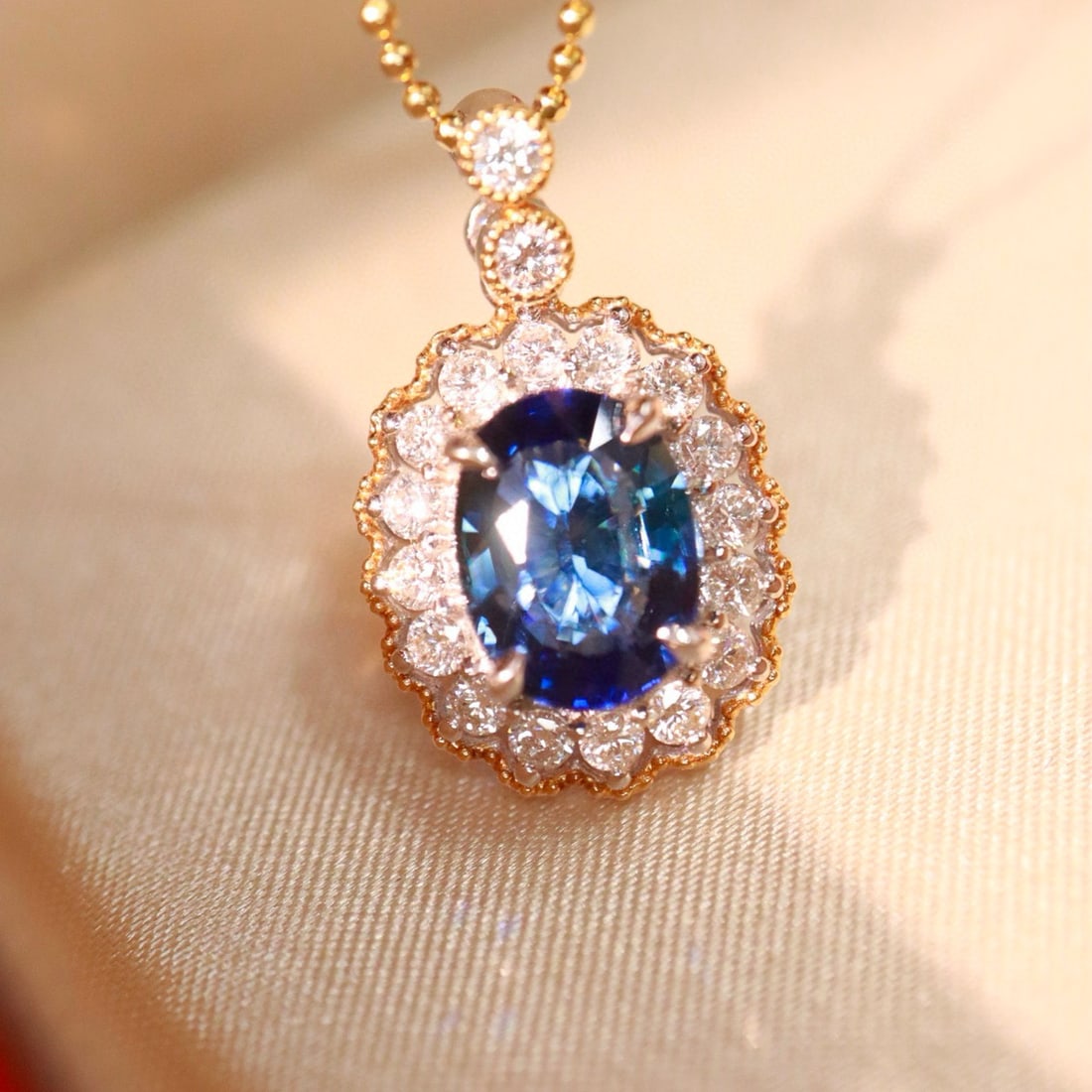 14k Gold 2.85 Ctw Natural Sapphire & Diamond Pendant( Without Chain ) - 6