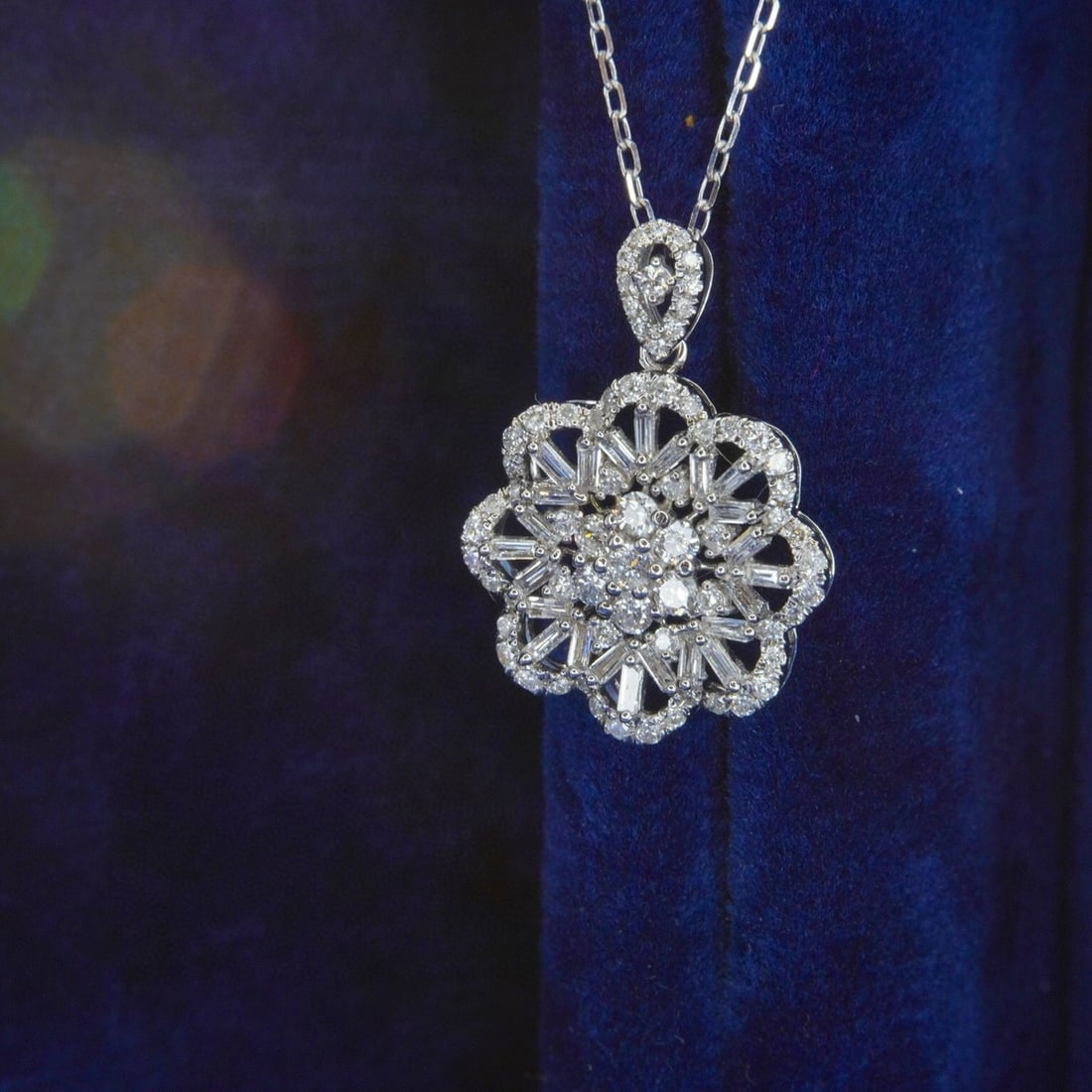 14k Gold 0.45 Ct Natural H Diamond Necklace: Ref:230985175 // gold content:14k gold // main gemstone:diamond // shape:multiply // carat weight:0. 45ct // clarity grade:vs-si // color:h // treatment:natural // cut grade:g // Condition: New Low