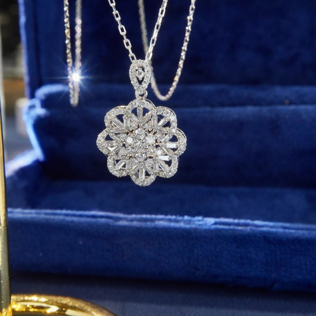 14k Gold 0.45 Ct Natural H Diamond Necklace - 6