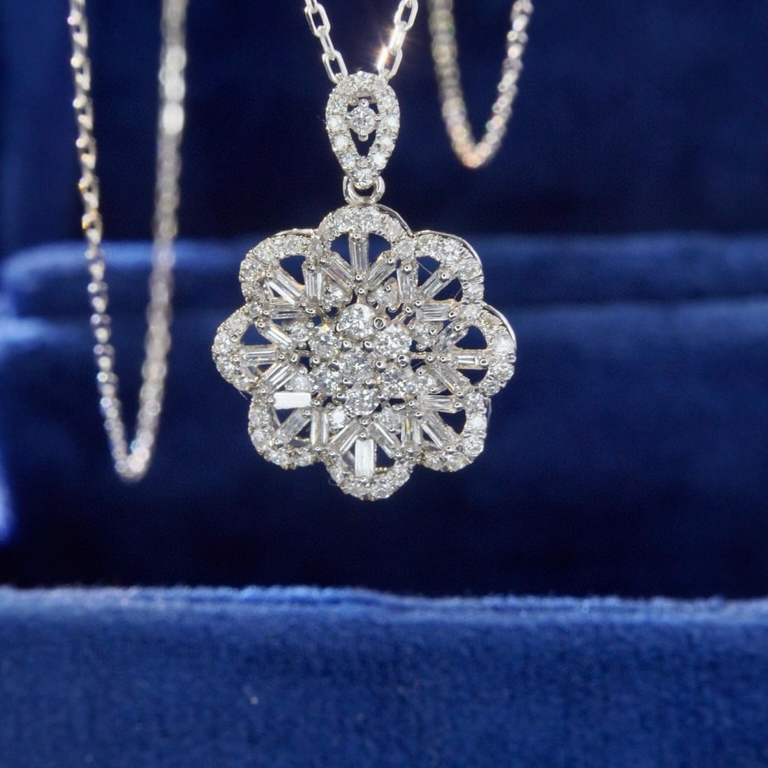 14k Gold 0.45 Ct Natural H Diamond Necklace - 7