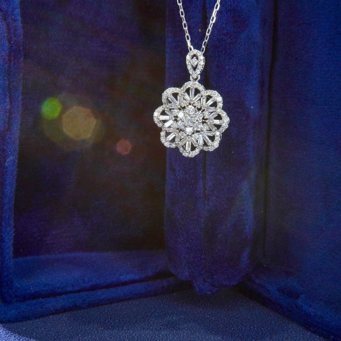 14k Gold 0.45 Ct Natural H Diamond Necklace - 9