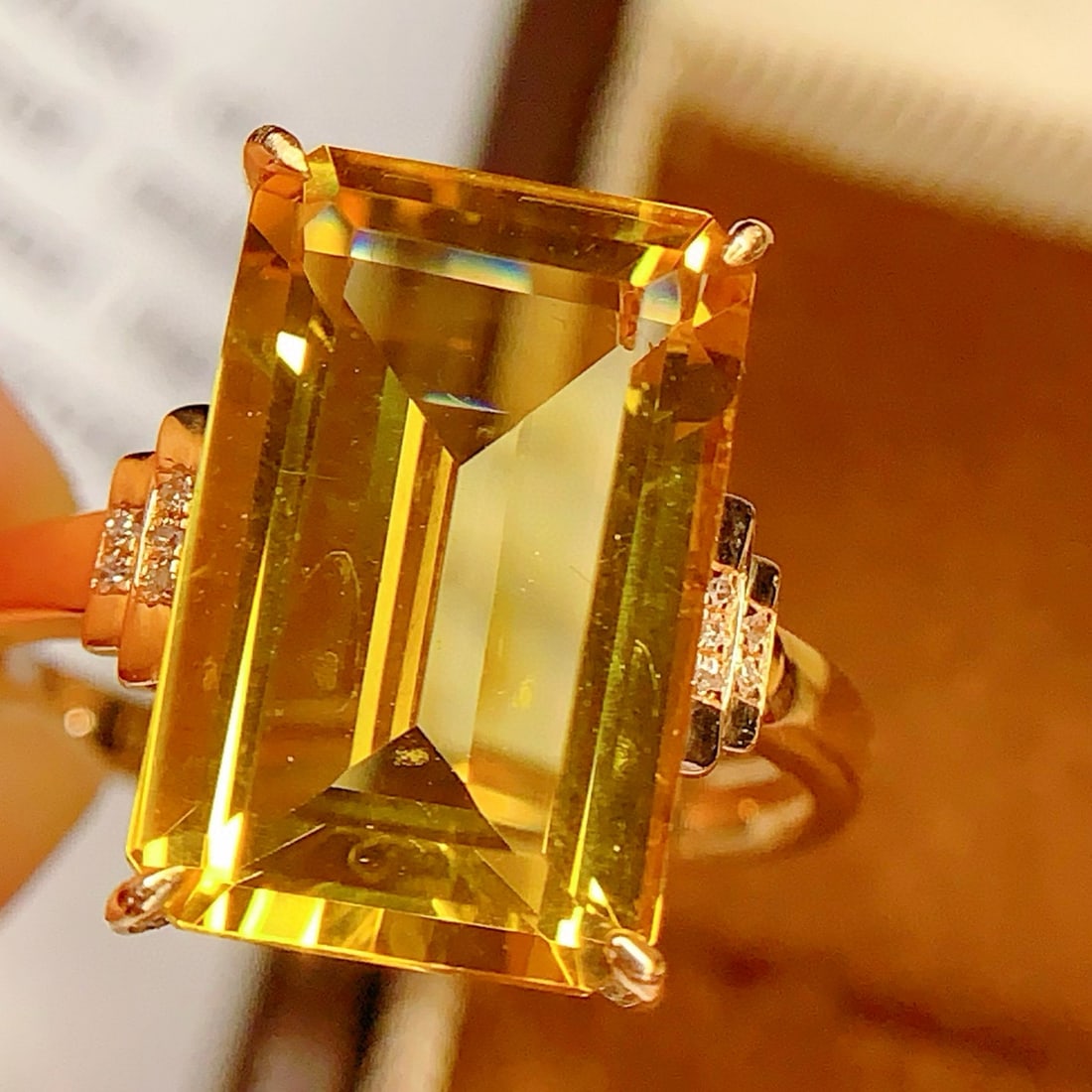 14k Gold 7.0 Ct Natural Citrine & Diamond Ring - 6
