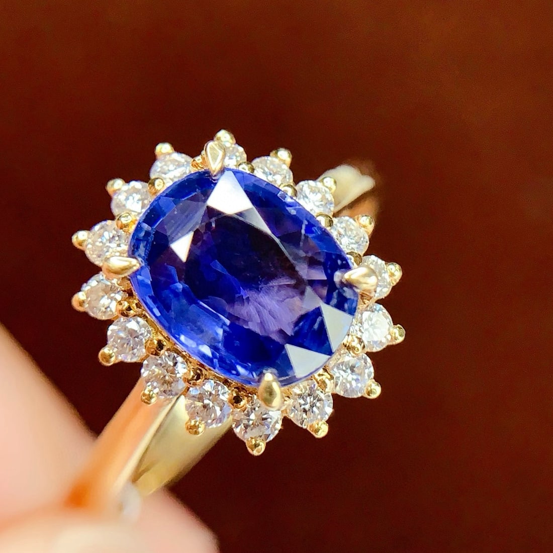 14k Gold 1.8 Ct Natural Sapphire & Diamond Ring - 3