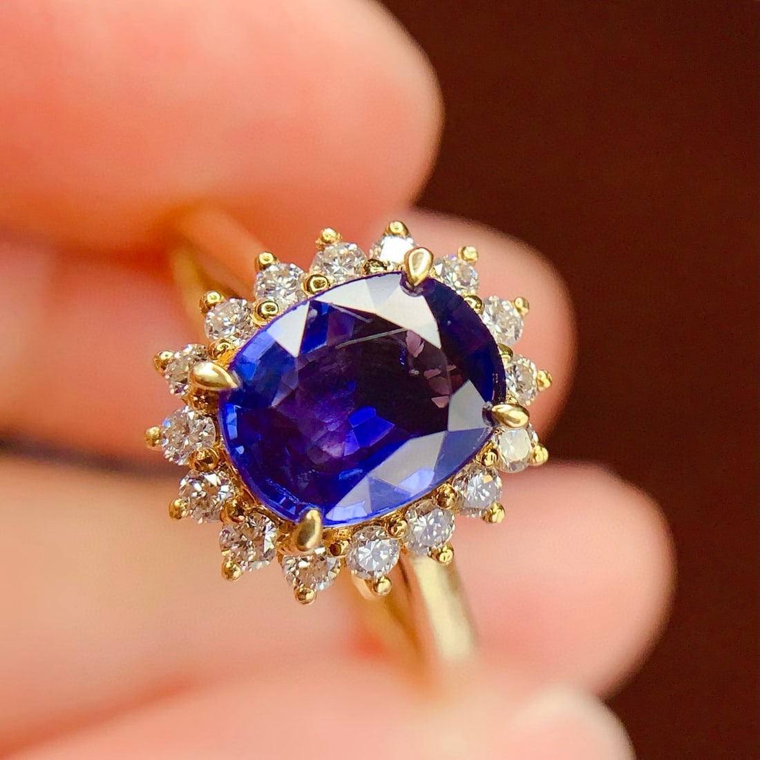 14k Gold 1.8 Ct Natural Sapphire & Diamond Ring - 4
