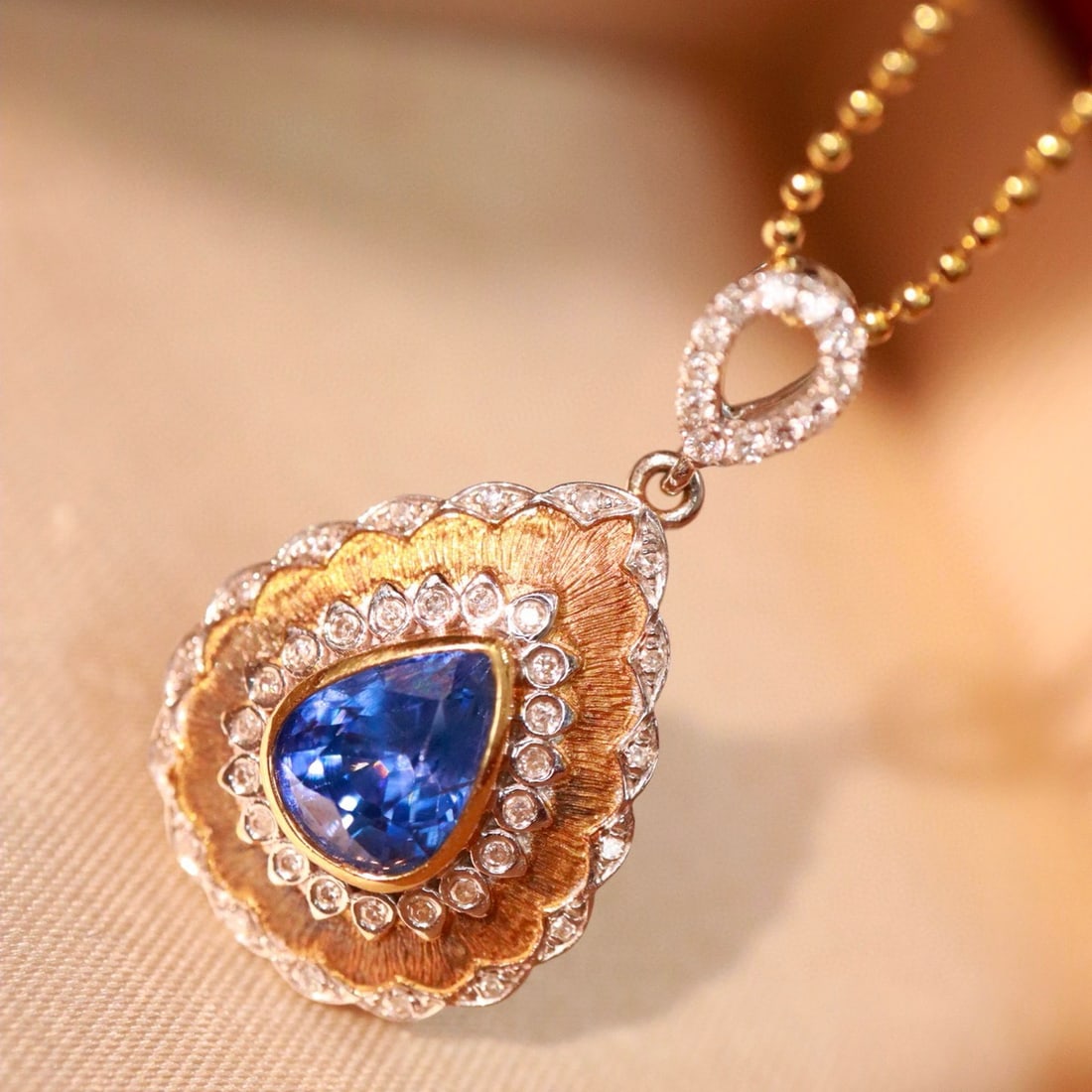 14k Gold 1.67 Ctw Natural Sapphire & Diamond Pendant( Without Chain ) - 3