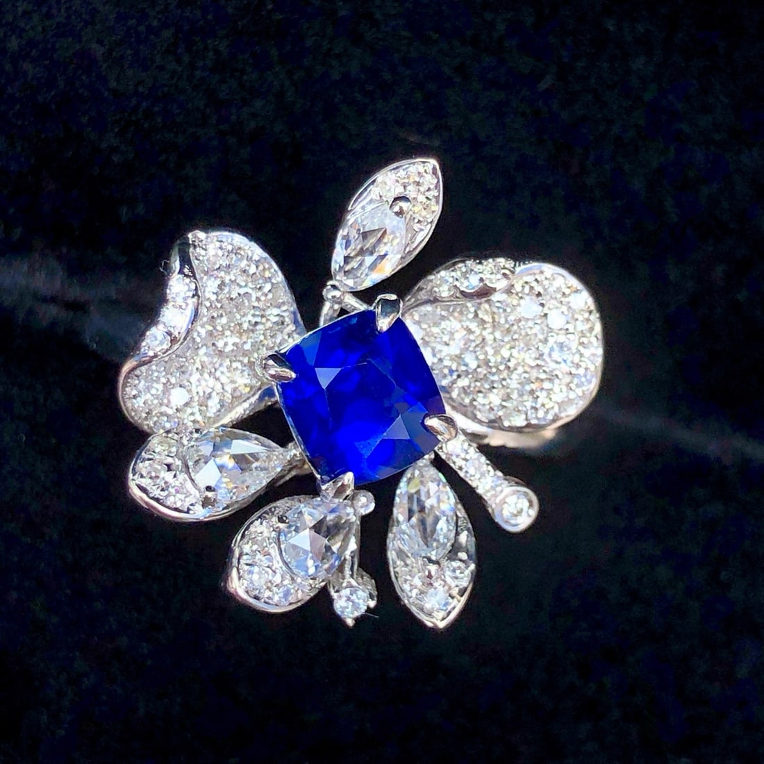 14k Gold 1.68 Ctw Natural Sapphire & Diamond Ring - 2