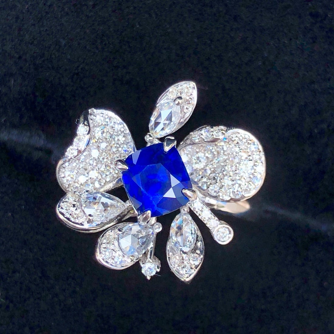 14k Gold 1.68 Ctw Natural Sapphire & Diamond Ring - 5