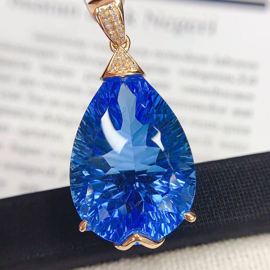 14k Gold 24.25 Ct Natural Topaz & Diamond Pendant( Without Chain ) - 5