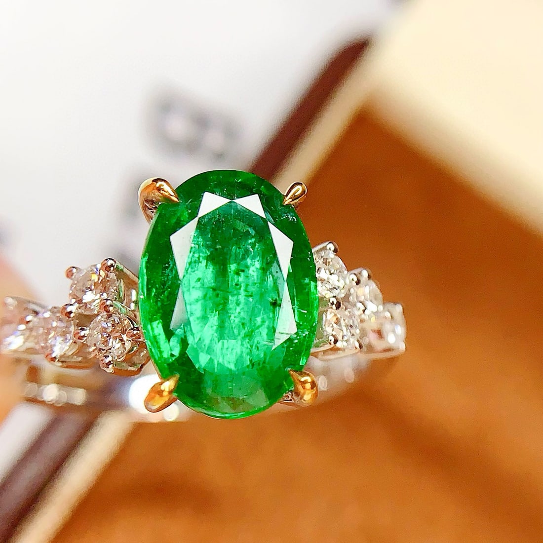 14k Gold 2.88 Ct Natural Emerald & Diamond Ring - 2