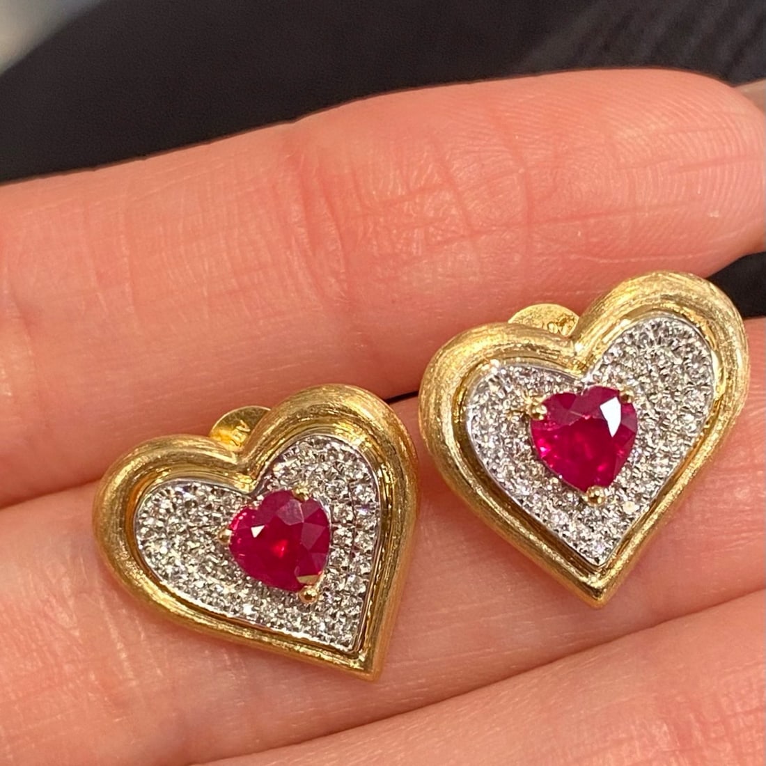 14k Gold 1.40 Ctw Natural Ruby & Diamond Earrings - 4