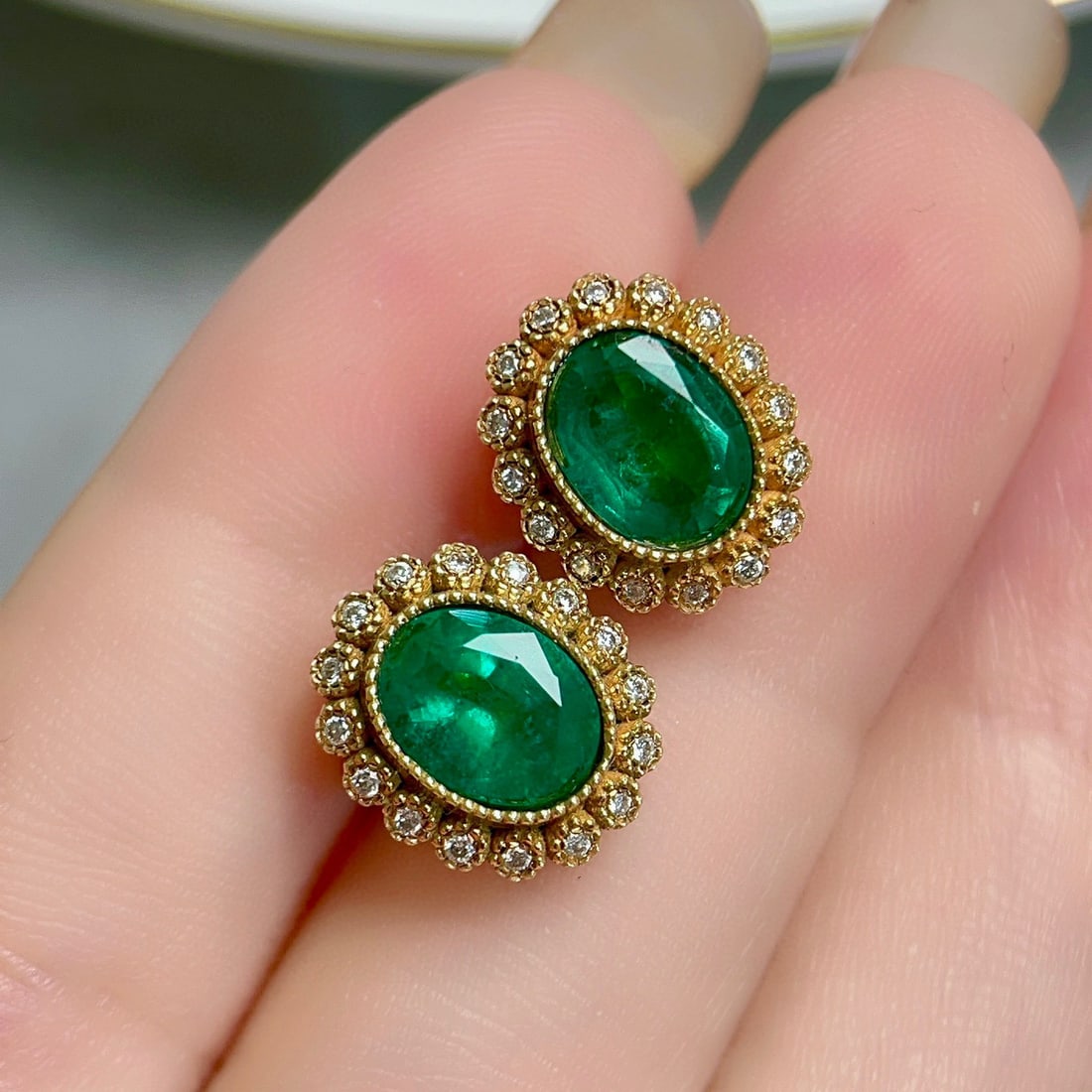 14k Gold 2.36 Ctw Natural Emerald & Diamond Earrings - 3