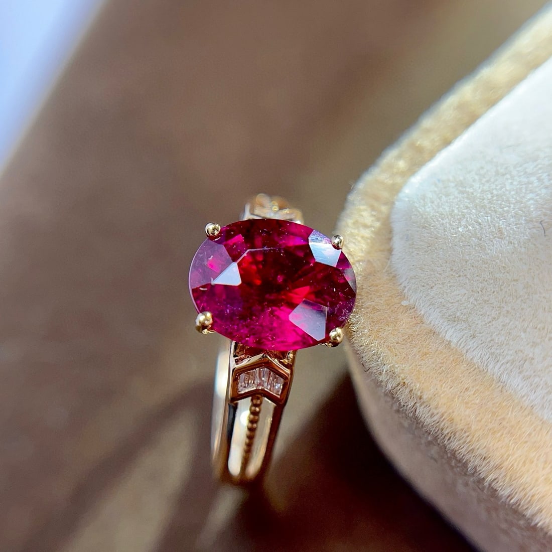 14k Gold 1.95 Ct Natural Tourmaline & Diamond Ring - 3