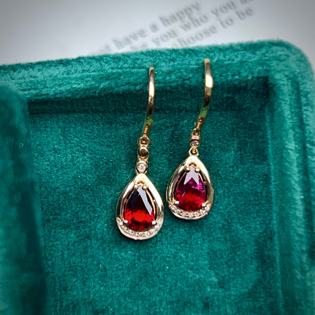 14k Gold 1.09 Ctw Natural Tourmaline & Diamond Earrings: Ref:230985222 // gold content:14k gold // main gemstone:tourmaline // shape:pear // carat weight:1. 05ct // color:red // treatment:natural // // adjacent gemstone 2 : diamond // number of stones:8 //