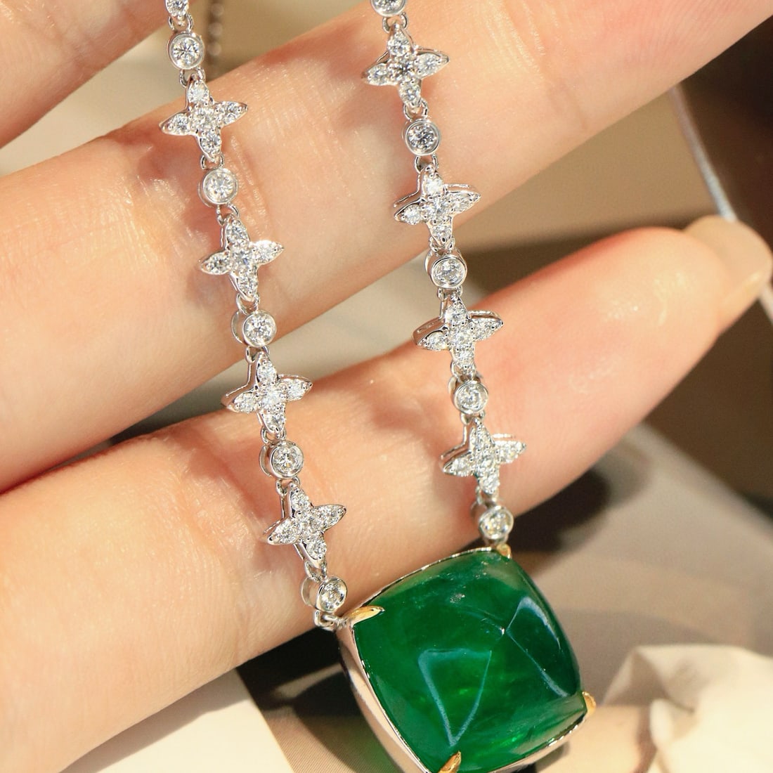 14k Gold 10.46 Ctw Vivid Green Natural Emerald & Diamond Necklace - 6