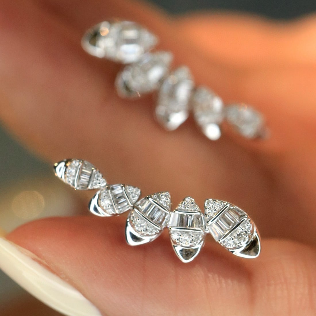14k Gold 0.44 Ct Natural H Diamond Earrings - 4