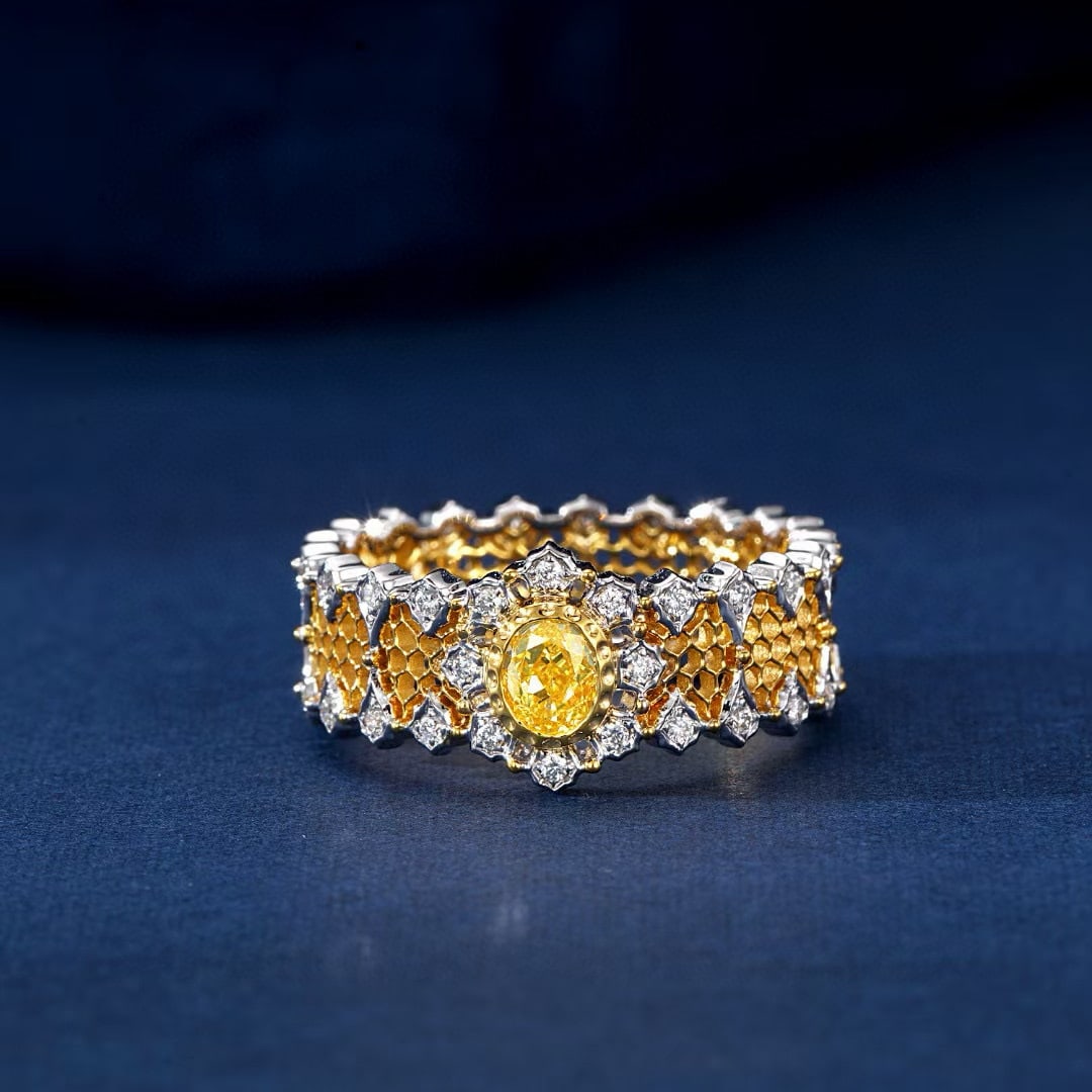 14k Gold 0.70 Ctw Natural Yellow Diamond & Diamond Ring: Ref:230986002 // gold content:14k gold // ring size:7. 25us // // main gemstone:yellow diamond // shape:oval // carat weight:0. 32ct // color:yellow // treatment:natural // // adjacent gemstone 2 :
