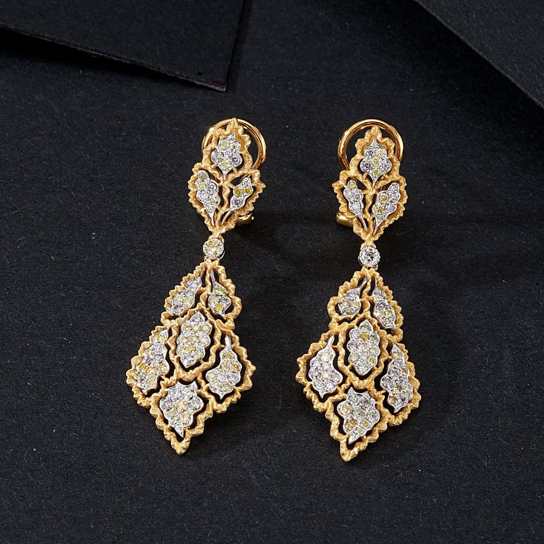 14k Gold 0.95 Ct Natural Color Diamond Earrings - 2