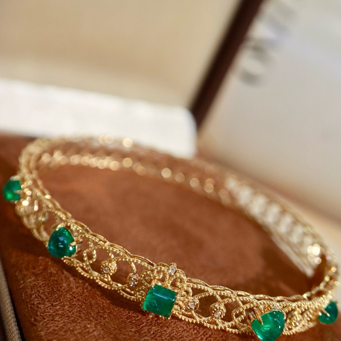 14k Gold 4.83 Ctw Natural Emerald & Diamond Bangle - 4