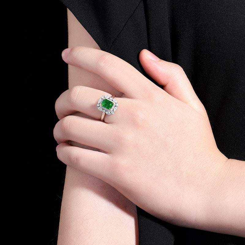 14k Gold 1.90 Ctw Vivid Green Natural Emerald & Diamond Ring - 4
