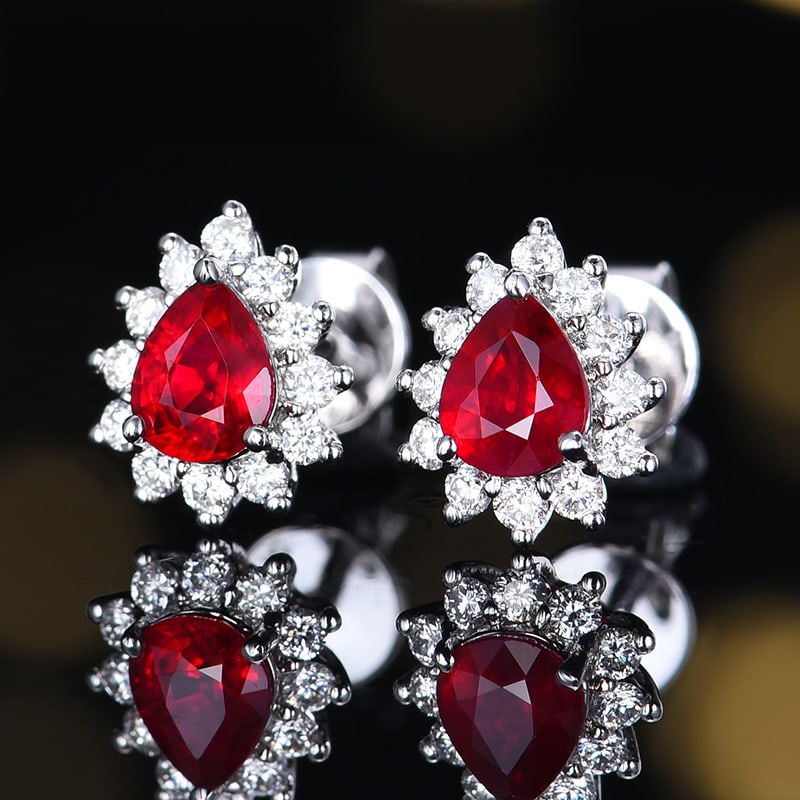 14k Gold 0.87 Ctw Natural Ruby & Diamond Earrings - 4