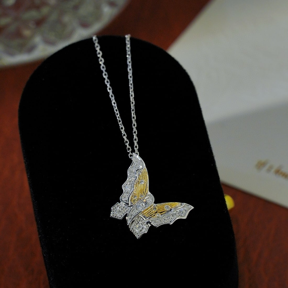14k Gold 0.25 Ct Natural H Diamond Pendant( Without Chain ): Ref:230986044 // gold content:14k gold // main gemstone:diamond // shape:round // carat weight:0. 25ct // clarity grade:vs-si // color:h // treatment:natural // cut grade:g // Condition: New Low