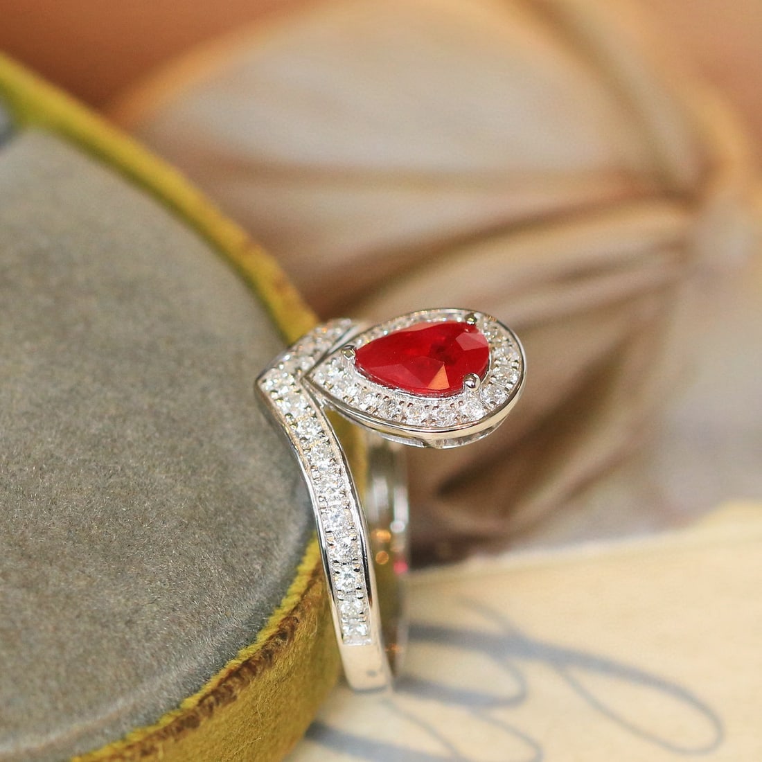 14k Gold 1.49 Ctw Natural Ruby & Diamond Ring - 5