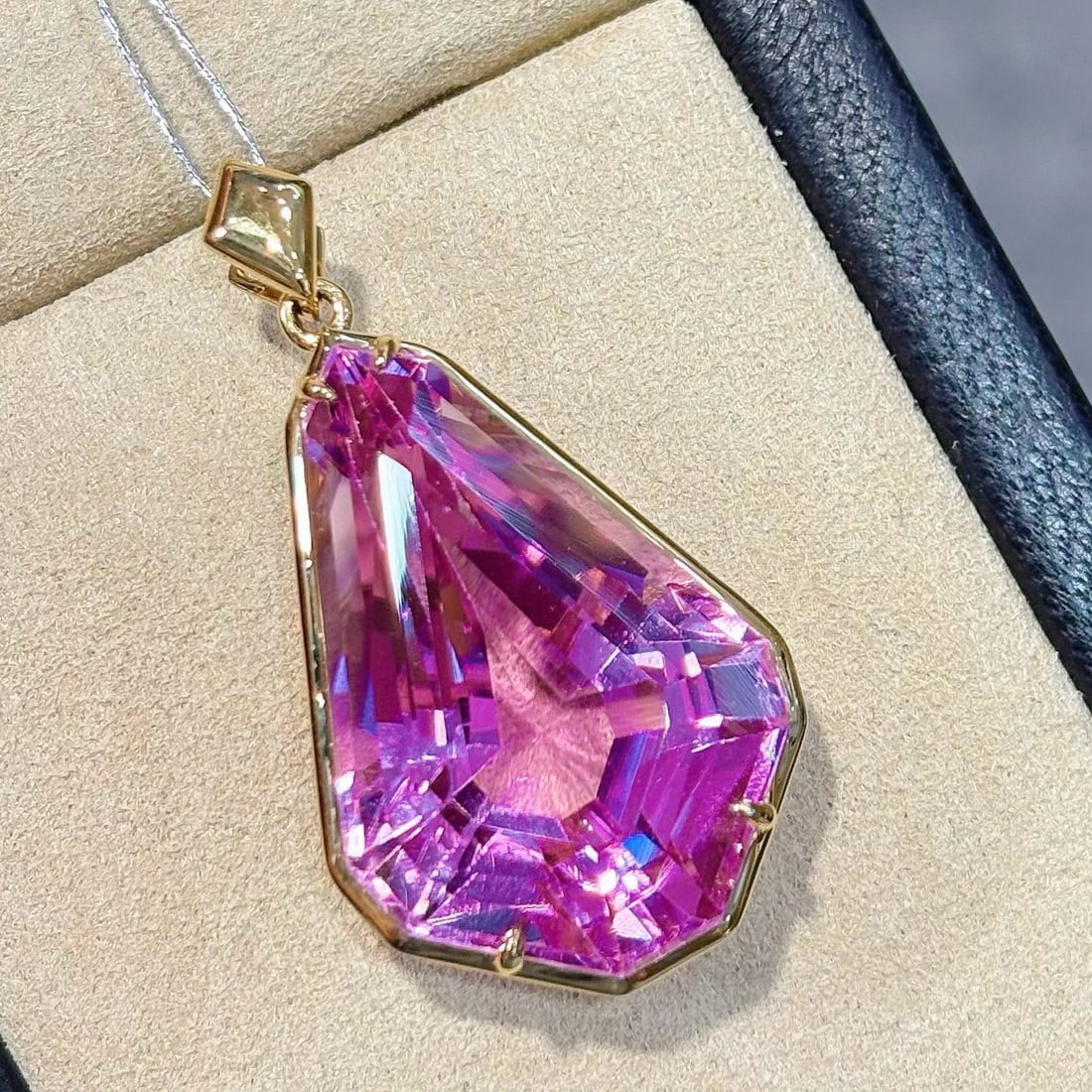 14k Gold 36.71 Ct Natural Kunzite Pendant( Without Chain ) - 4