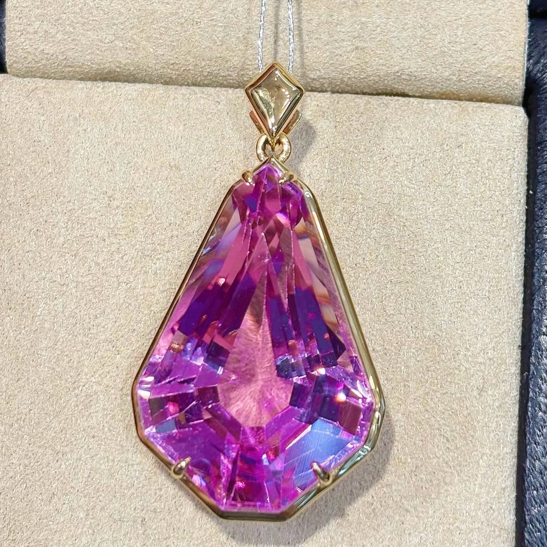 14k Gold 36.71 Ct Natural Kunzite Pendant( Without Chain ) - 7