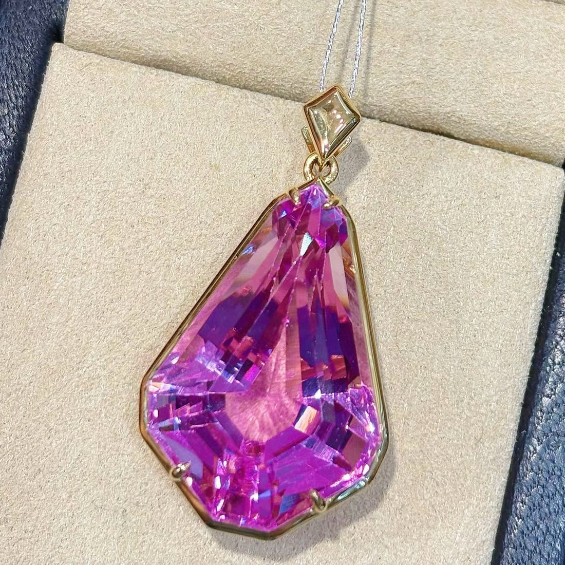 14k Gold 36.71 Ct Natural Kunzite Pendant( Without Chain ) - 8