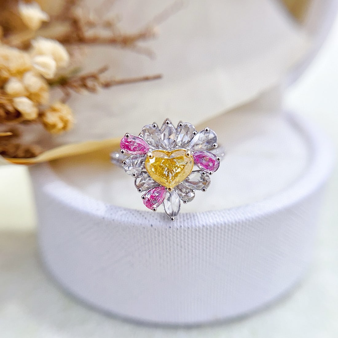 14k Gold 2.20 Ctw Natural Yellow Diamond & Diamond Ring/pendant( Without Chain ): Ref:230986094 // gold content:14k gold // ring size:7. 25us // // main gemstone:yellow diamond // shape:heart // carat weight:1. 33ct // color:yellow // treatment:natural // // adjacent gemstone 2 :