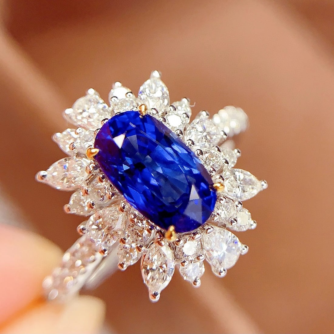 14k Gold 1.5 Ct Natural Sapphire & Diamond Ring: Ref:230986106 // gold content:14k gold // ring size:7. 25us // // main gemstone:sapphire // shape:oval // carat weight:1. 5ct // color:royal blue // treatment:natural // // adjacent gemstone 2 : diamo