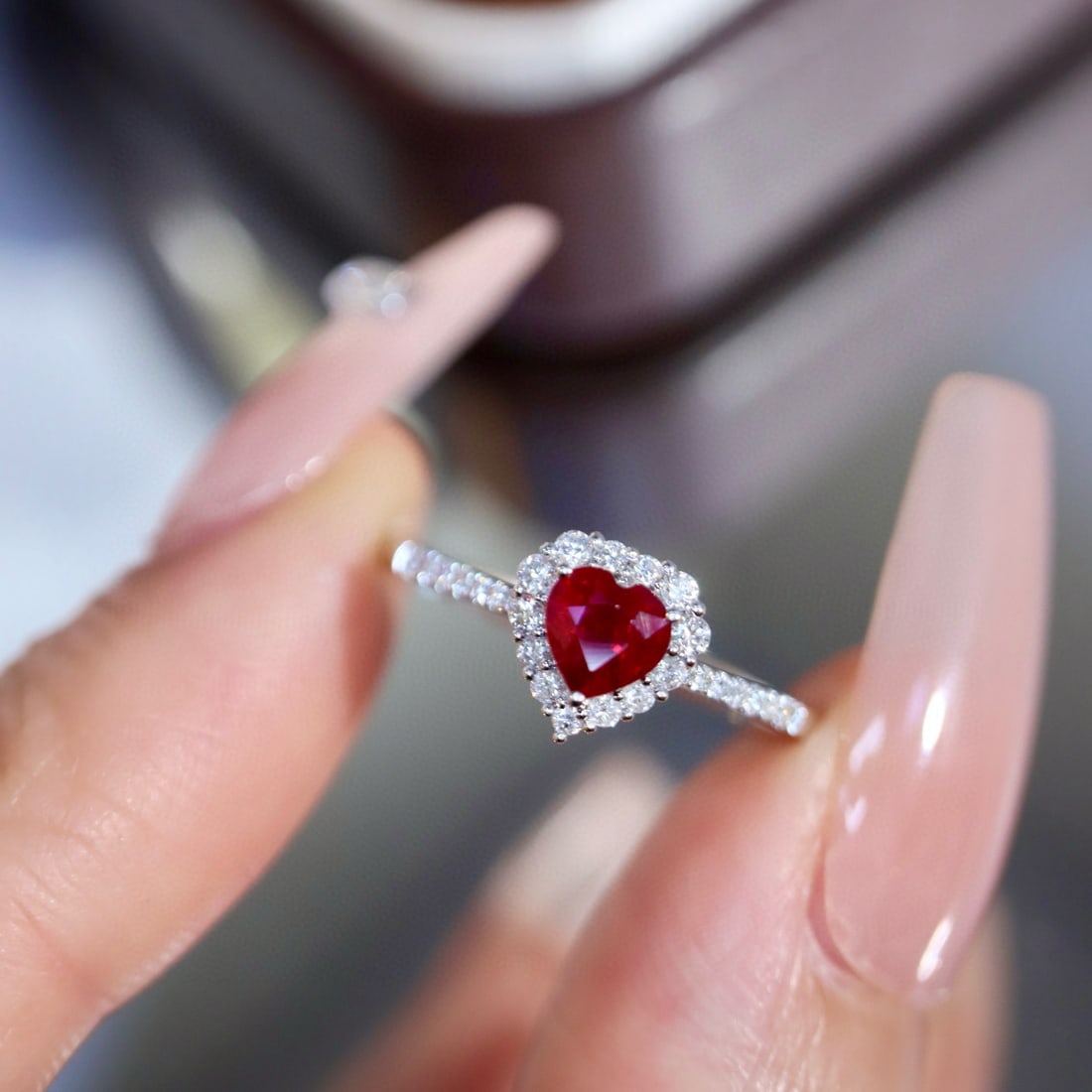 14k Gold 0.57 Ctw Natural Ruby & Diamond Ring - 5