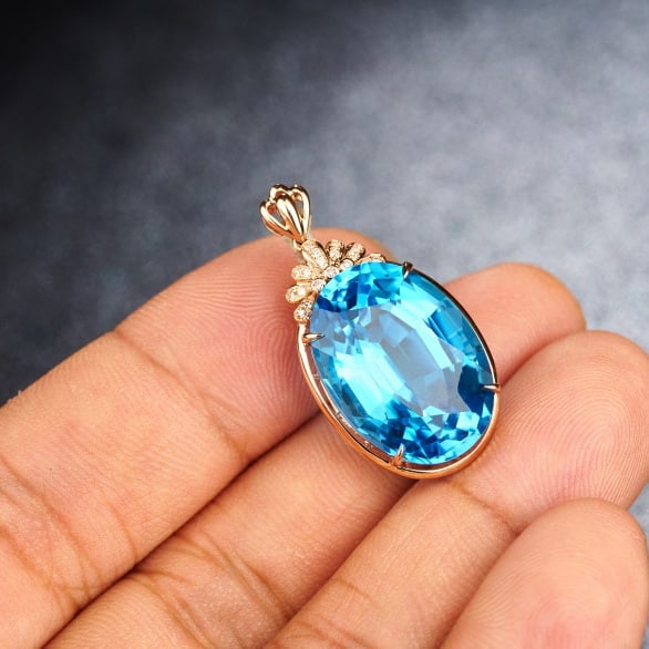 14k Gold 19.46 Ct Natural Topaz & Diamond Pendant( Without Chain ) - 2