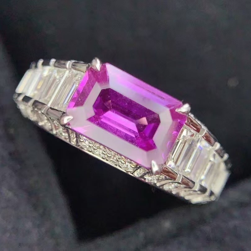 14k Gold 2.67 Ctw Natural Sapphire & Diamond Ring: Ref:230986143 // gold content:14k gold // ring size:7. 25us // // main gemstone:sapphire // shape:octagonal // carat weight:1. 71ct // color:purple // treatment:natural // // adjacent gemstone 2 : dia