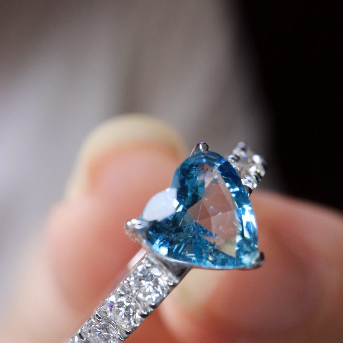 14k Gold 1.4 Ctw Natural Aquamarine & Diamond Ring - 4