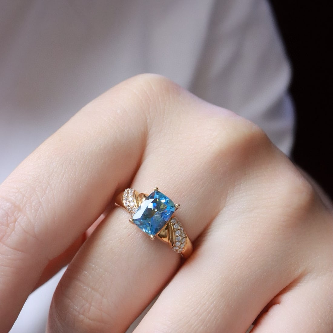 14k Gold 1.73 Ctw Natural Aquamarine & Diamond Ring - 3
