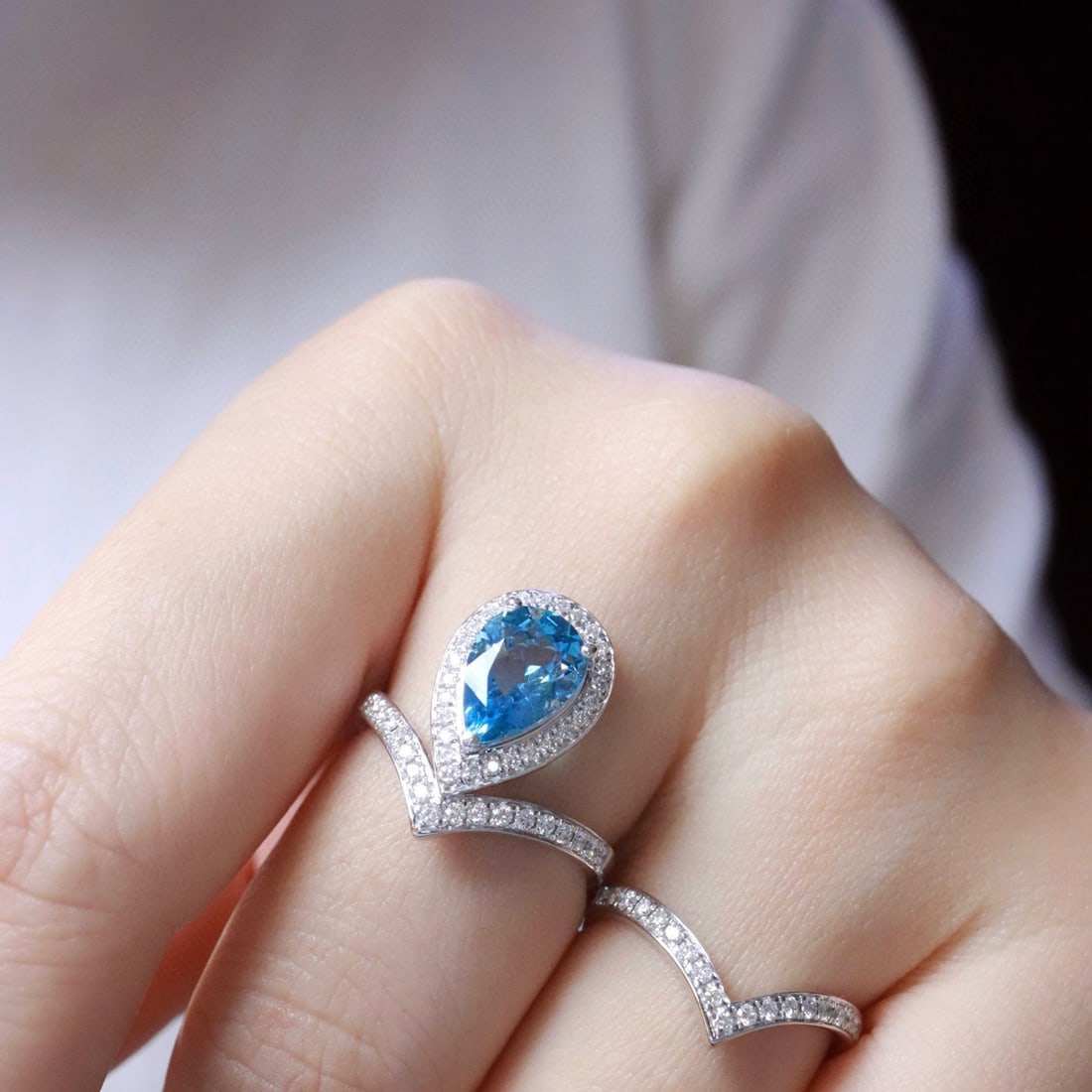 14k Gold 1.93 Ctw Natural Aquamarine & Diamond Ring - 9