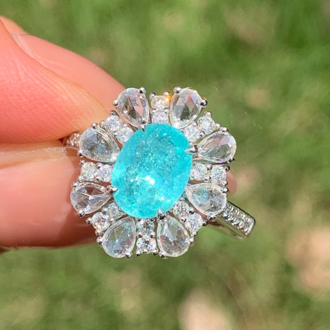14k Gold 2.40 Ctw Natural Paraiba Tourmaline & Diamond Ring - 2