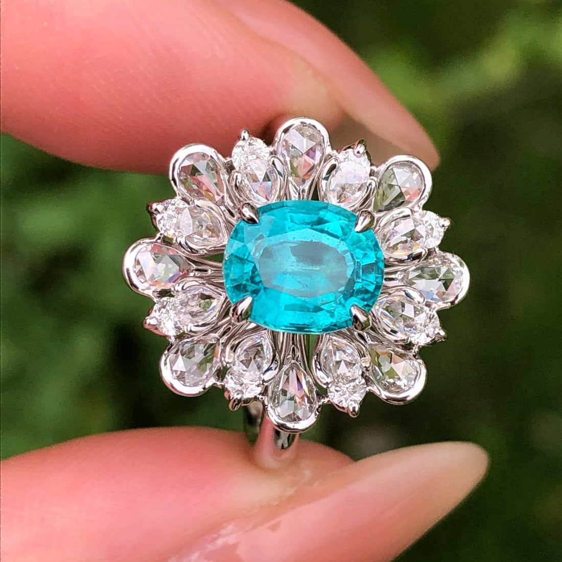 14k Gold 2.87 Ctw Natural Paraiba Tourmaline & Diamond Ring - 3